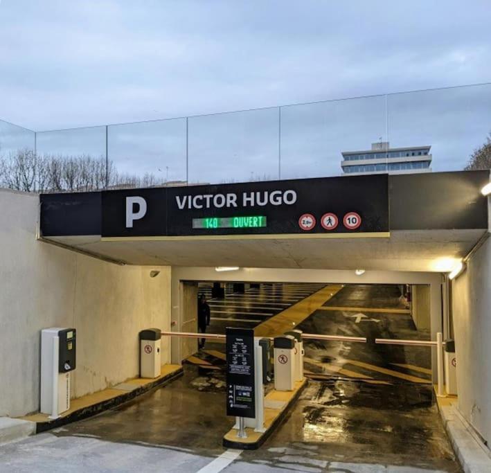 Parking Gratuit - Central - Confort Cosy Renove Sete Bagian luar foto